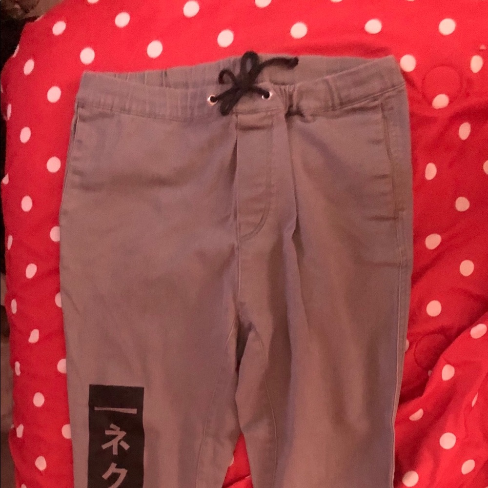 H&M DIVIDED Jean joggers